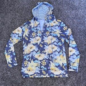 I am selling this jacket, worn it once and it's in good condition.